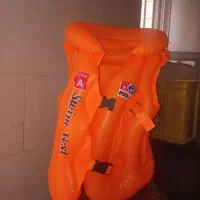 لباس غریق نجات