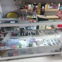 ویترین سه طبقه ام دی اف|فروشگاه و مغازه|سنندج, |دیوار