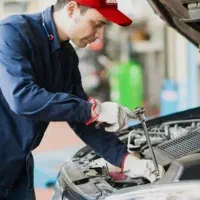 مکانیک وتعمیرکار سیار شبانه روزی تعمیردرمحل قوچان