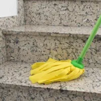 نظافت راه پله و پیلوت حیاط|خدمات نظافت|آمل, |دیوار