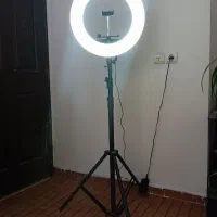 رینگ لایت درحد نو|دوربین عکاسی و فیلمبرداری|حبیب آباد, |دیوار