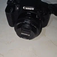 دوربین عکاسی کنون 700d همراه با لنز 50