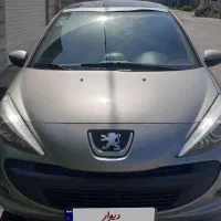 207 پانوراما تیتانیوم