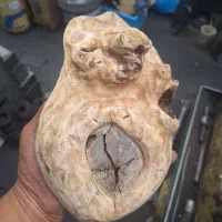 قلب از گره چوب گردو . تابلو جاکلیدی دکوراتیو