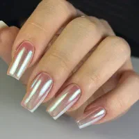 کاشت ناخن  و آموزش با تخفیف ویژه