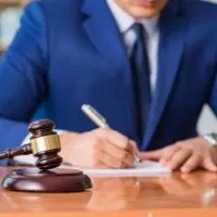 وکیل پایه یک دادگستری سابقه بیش از۱۰۰۰ پرونده موفق