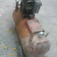 پمپ باد ۱۰۰ لیتری موتوربنزینی سلند نداره|ابزارآلات|مشهد, ابوذر|دیوار