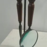 نامه باز کن و ذره بین