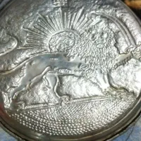 دوتا قطعه طلا گم کردم