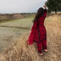 دوخت انواع لباس محلیِ بلوچی|لباس|پاکدشت, پاکدشت (مامازند)|دیوار
