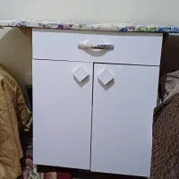 میز اتو و چرخ خیاطی