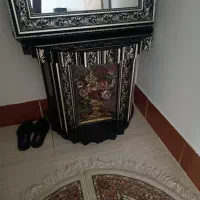 استند گل و آینه و ساعت دیواری