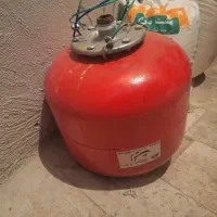 منبع گوجه ای پمپ آب