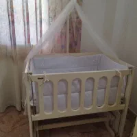 تخت کنار مادر و گهواره|تخت و صندلی بچه|مینودشت, |دیوار