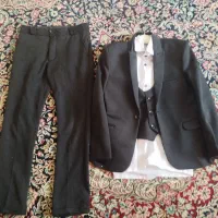 کت شلوار سیاه 3 بار استفاده شده سایز 7