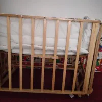تخت گهواره ای کودک