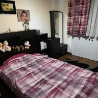 تخت ۱/۵ نفره(۱۲۰*۲۰۰)همراه آینه کنسول