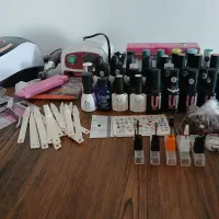 لوازم کاشت ناخن در حد نو