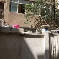 خانه کلنگی با ۶۰متر زمین، 2/5طبقه باحیاط درمجیدیه