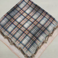 روسری نخی قواره دار