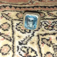 انگشتر توپاز اصل