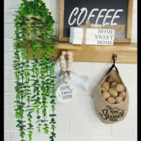 آویز شمشاد . گل مصنوعی