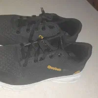 کفش سایز ۴۰