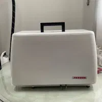 وسایل منزل(میزناهارخوری میزوسط چرخ خیاطی)