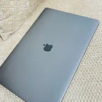 مک بوک‌پرو