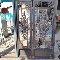 شاگرد با حقوق عالی