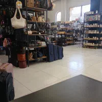 استخدام فروشنده (فروشگاه میخکوب)
