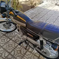 فروش موتورسیکلت۲۰۰ارشیامدل ۹۷