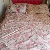 تخت یک ونیم نفره