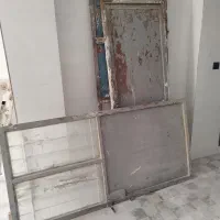 فروش دو عدد درب آهنی دست دوم