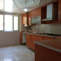 آپارتمان ۶۴متر دوخواب_۱۰ سال ساخت_میادین نارمک
