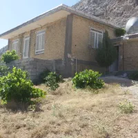 فروش فوری منزل دوطبقه قدیمی درشهزستان مرودشت.