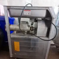 یخچال صنعتی و دستگاه چرخ گوشت صنعتی|فروشگاه و مغازه|مشهد, خواجه ربیع|دیوار