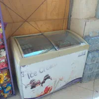 یخچال بستنی