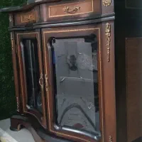 کنسول و آیینه