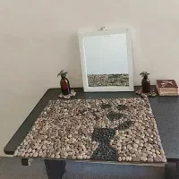 پادری سنگی|پادری|اهواز, کوروش|دیوار