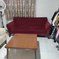 مبل راحتی ۳ نفره به همراه میز نو