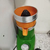 آب پرتقال گیری|آبمیوه‌گیر و آب‌مرکبات‌گیر|سبزوار, پیروزی|دیوار