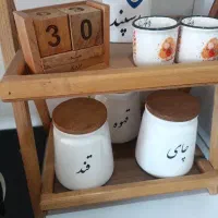 استند چوبی