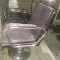 صندلی کوتاهی مو مردانه