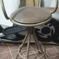 صندلی آشپزخانه