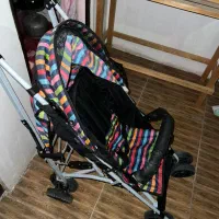 کالسکه مسافرتی کم جا|کالسکه و لوازم جانبی|رشت, باهنر|دیوار