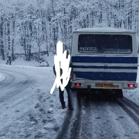 مینی بوس بنز مدل ۶۰|خودرو سنگین|سیاهکل, |دیوار