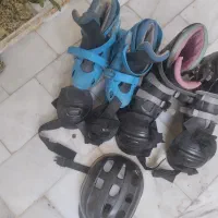 دو جفت کفش اسکیت