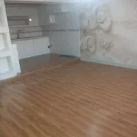 نصب انواع کفپوش وپارکت وانواع قرنیز با ضمانت|خدمات پیشه و مهارت|بندرعباس, |دیوار