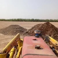 کودپاشی زل‌.کف جو و پروانه ای ..بارگیری نخاله وکود|خدمات باغبانی و درختکاری|دزفول, |دیوار